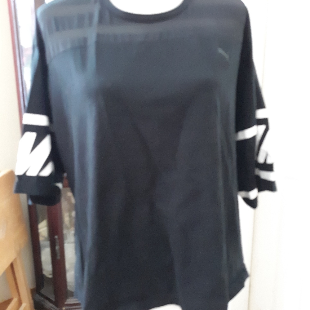 Puma tee